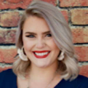 Meet your Posher, Abby-shelton